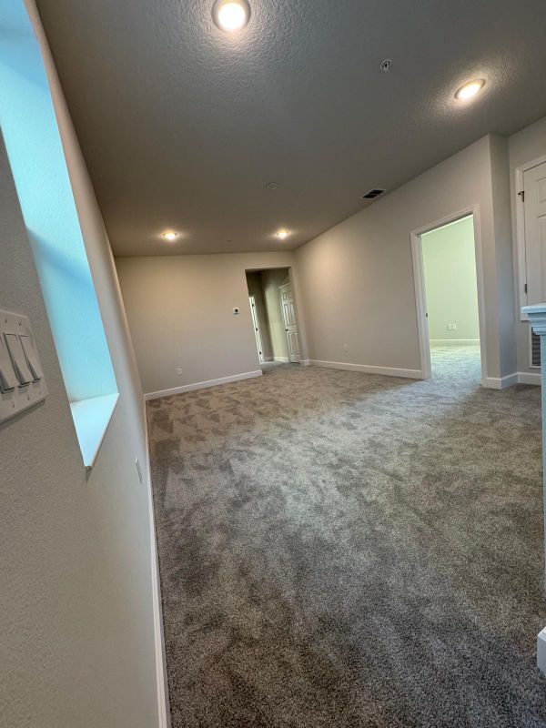 Building Photo - 522 Belmond Dr