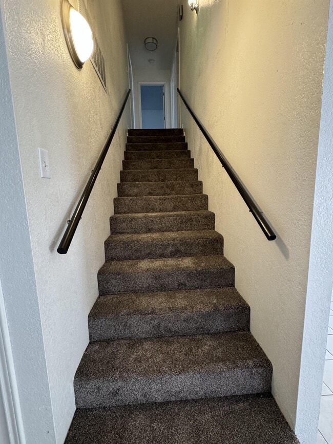 Building Photo - 1506 Jefferis Ave