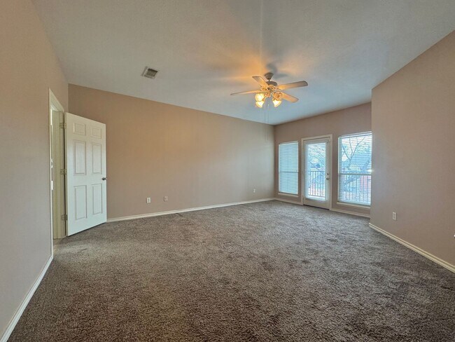 Building Photo - Pleasant Grove Townhouse for rent!