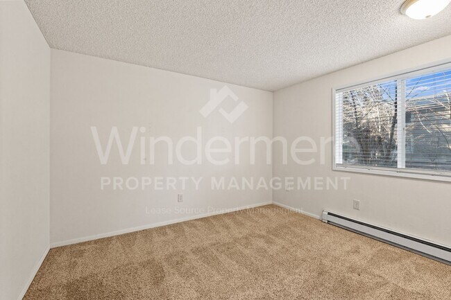 Building Photo - Beautiful and remodeled 1-Bedroom Apartment In Spokane Valley