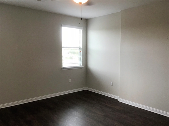 Building Photo - 5904 Gerard Dr
