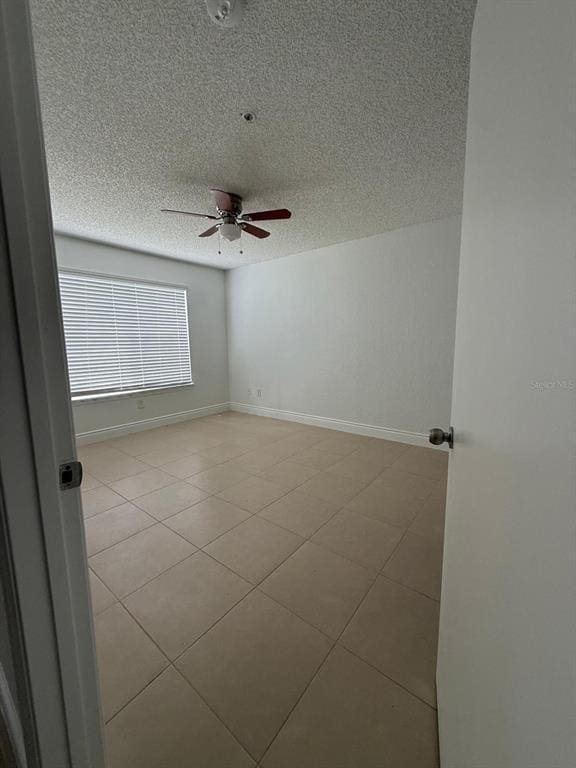 Building Photo - 2218 Grand Cayman Ct
