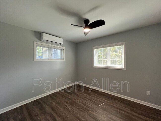 Building Photo - 109 Barnard Ave