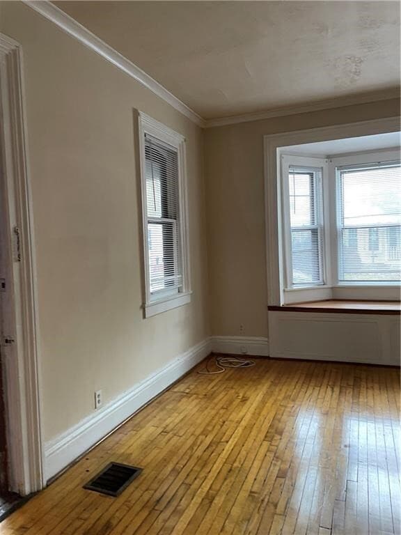 Building Photo - 168 Gibbs St