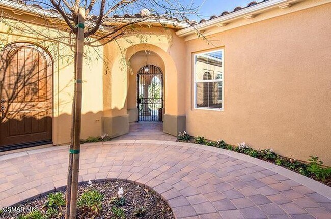 Building Photo - 7291 Range Vw Cir