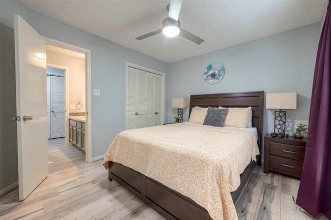 Building Photo - 1723 Rock Fence Dr