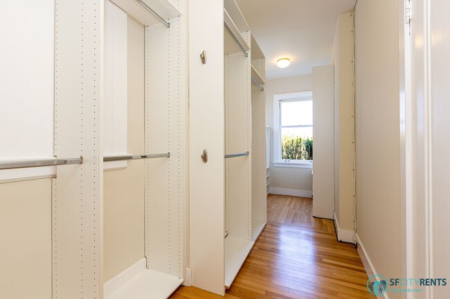 Building Photo - Pacific Heights: Remodeled Single Family H...
