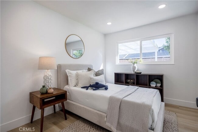 Building Photo - 15271 Yorkshire Ln