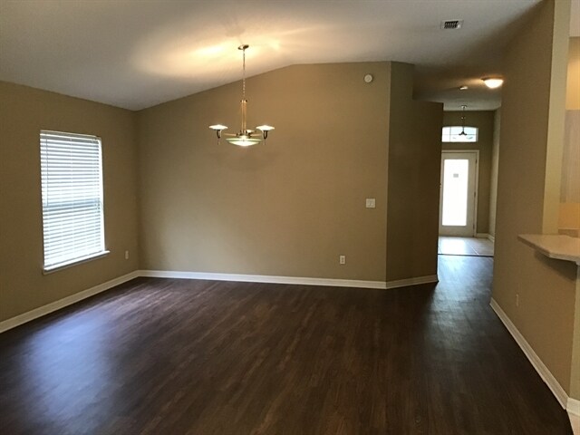 Building Photo - 1680 Austin Ln