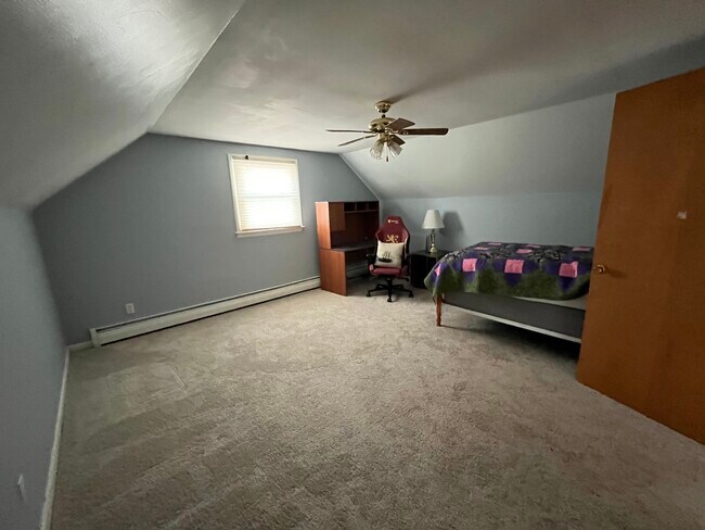 Building Photo - 6701 Bellefield Dr