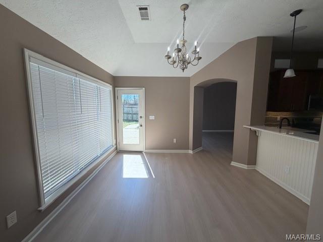 Building Photo - 1946 Chancellor Ridge Rd