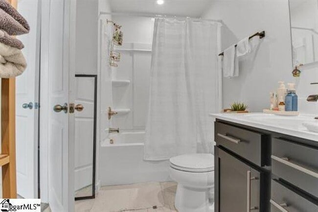 Building Photo - 34 Tidworth Dr