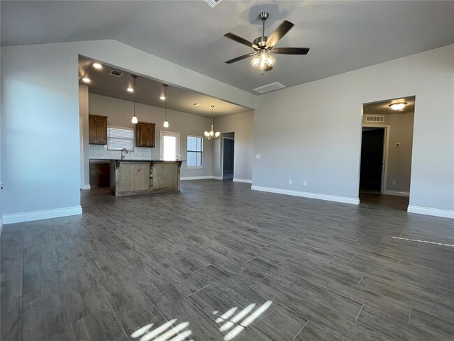 Building Photo - 13308 Mesquite Trl