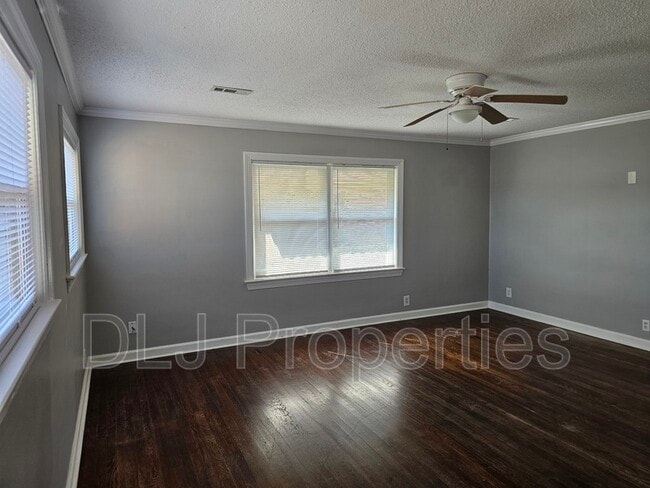 Building Photo - 112 E Dumplin Valley Rd