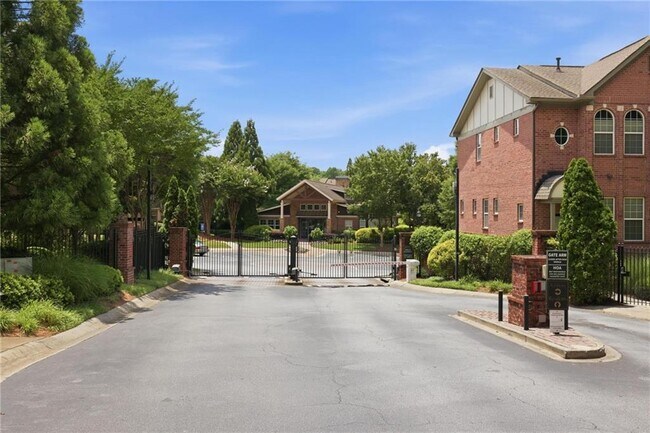Building Photo - 1237 Ashford Creek Park NE