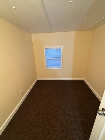 Building Photo - 3684 Beacon Loop