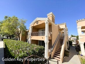 Building Photo - Beautiful upstairs unit in the La Costa Al...