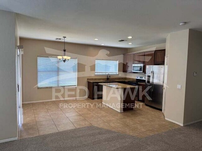 Building Photo - 3065 E Santa Rosa Dr