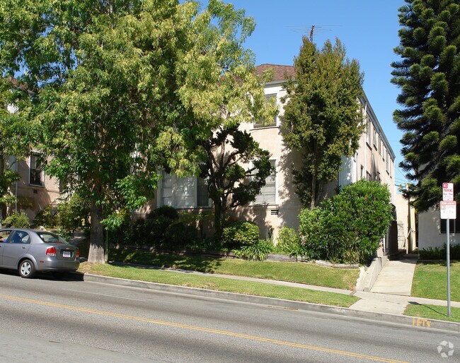 Primary Photo - 506-514 Normandie Ave