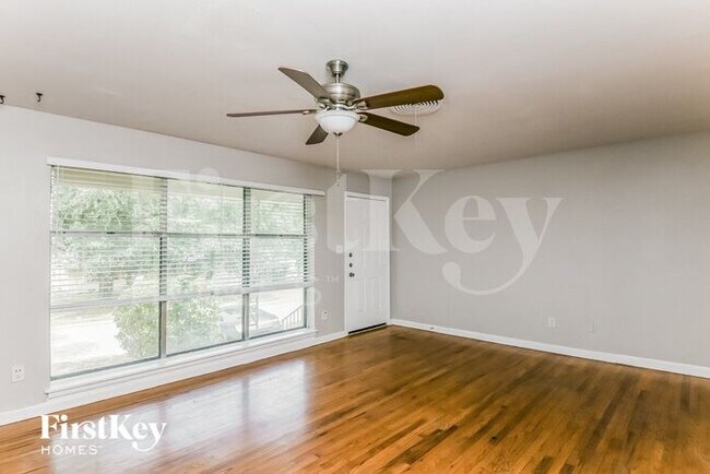 Building Photo - 3513 Wicklow Ct