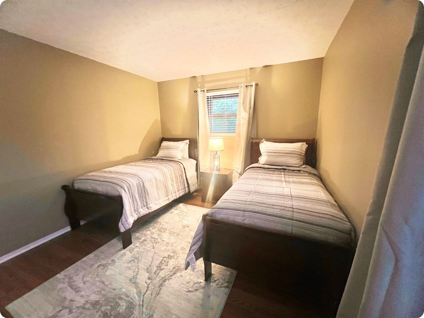 Building Photo - 4319 Frontenac Dr