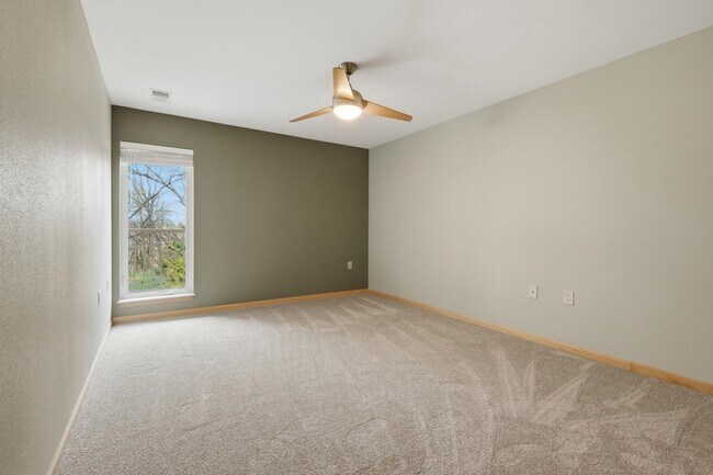 Building Photo - 8206 Starr Grass Dr