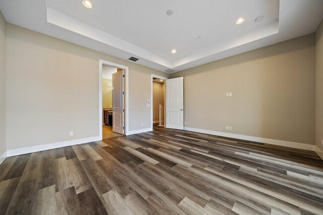 Building Photo - 7112 Edison Pl