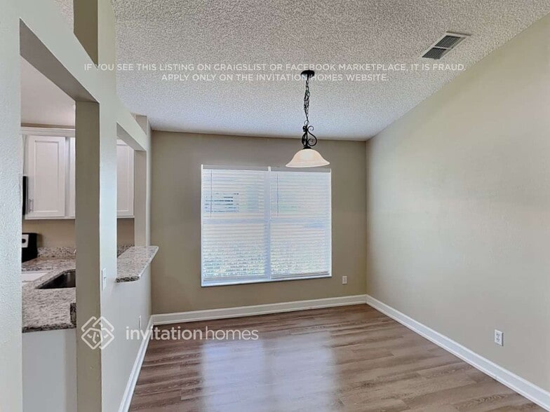 Building Photo - 100 Prince Pl