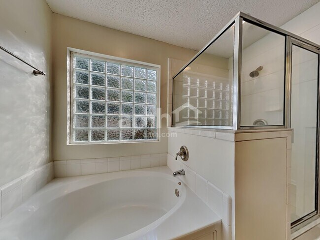 Building Photo - 12649 Brown Jersey Ct