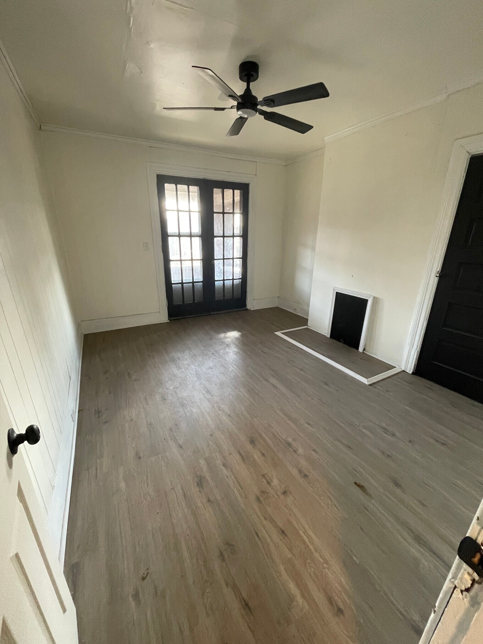 Building Photo - 7307 Idlewild St