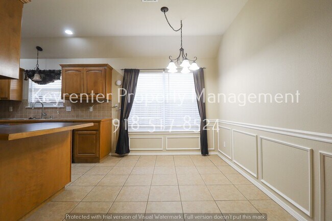 Building Photo - 3 Bed | 2 Bath in Collinsville!