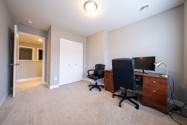 Building Photo - 6464 Genevieve Trail