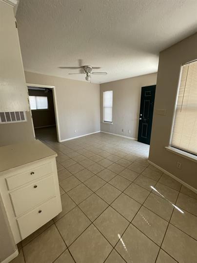 Building Photo - Cozy 1-Bedroom Haven on Friendship Ln - Yo...