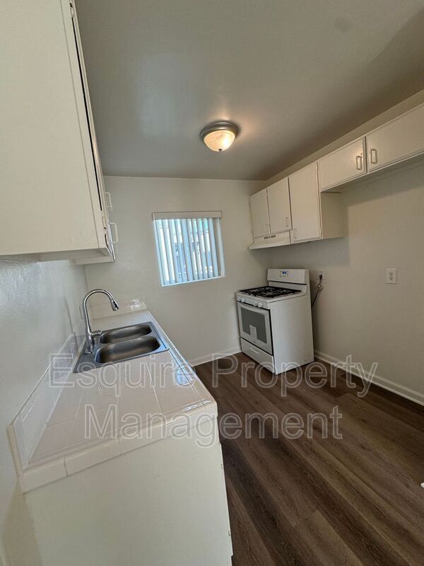 Building Photo - 710 W Channel Islands Blvd