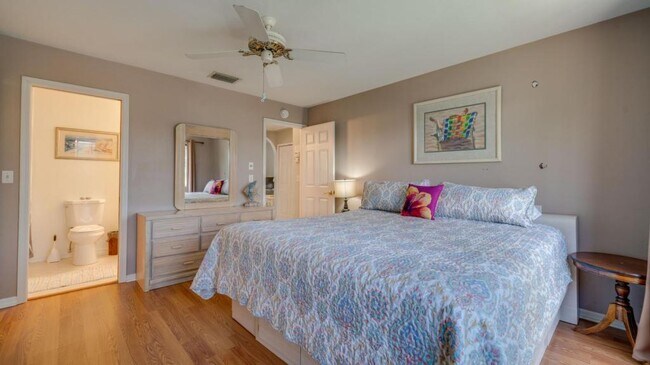 Building Photo - 155 Anchorage St