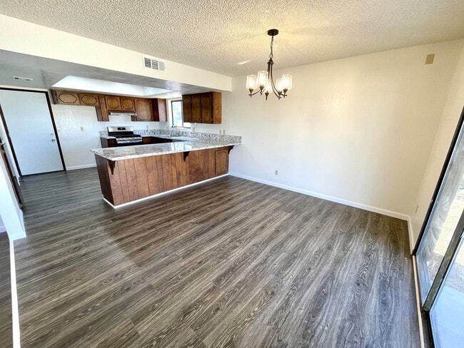 Building Photo - Newly Remodeled 3 Bedroom Home off of Hancock Rd!