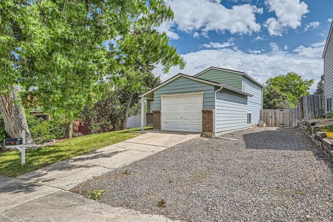 Building Photo - 17166 E Nassau Pl