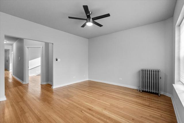 Building Photo - 2 bedroom in Chicago IL 60637