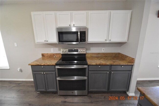 Building Photo - 12923 Parkington Dr