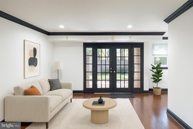 Primary Photo - 7096 Spring Garden Dr
