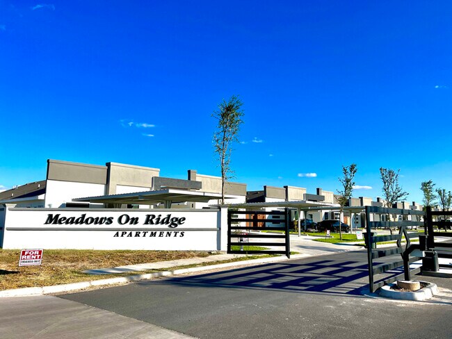 Building Photo - 1705 Angelina Dr