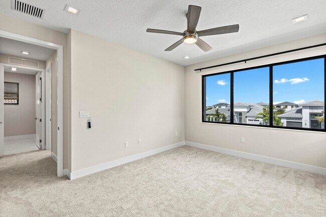 Building Photo - 10033 Stockrun Dr