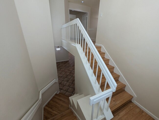 Building Photo - Spacious Bay Point 3/2.5 Home with Excelle...