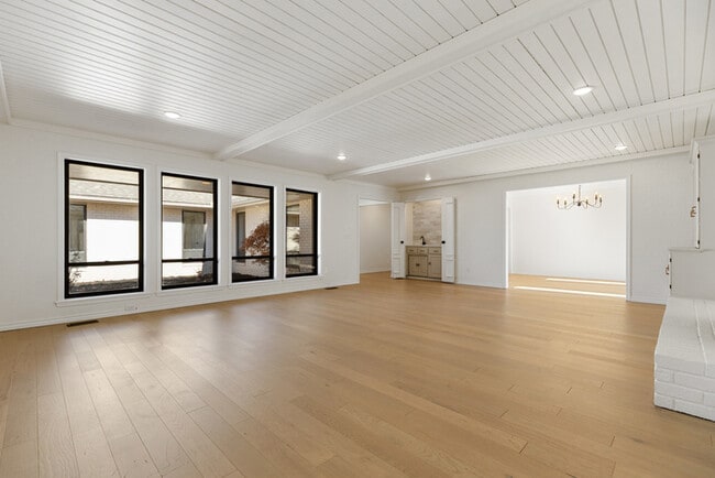 Building Photo - 11416 Leaning Elm Rd