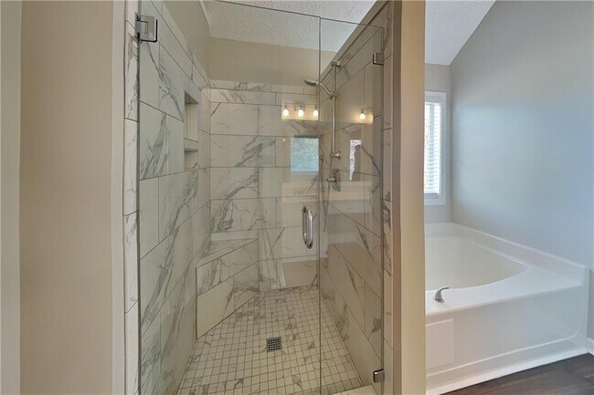 Building Photo - 2730 Jona Trail