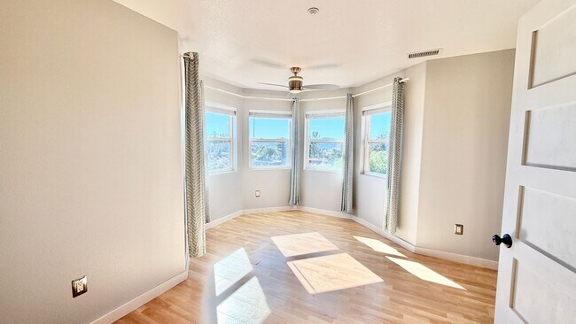 Building Photo - Spacious Two-Story Country Home with Amazi...