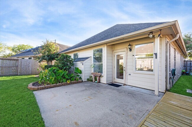 Building Photo - 6151 Galloway Ln