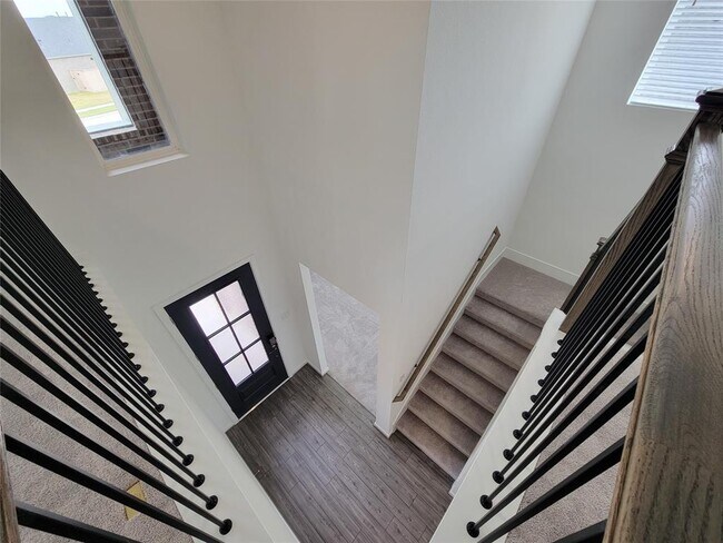 Building Photo - 21627 Royal Jett Dr