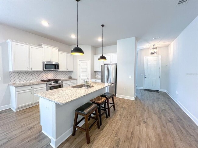 Building Photo - 9340 SW 67th Ln