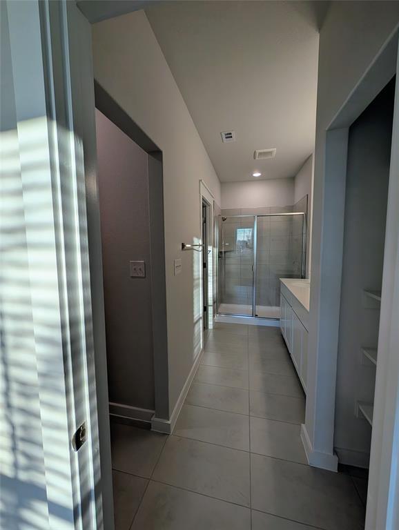 Building Photo - 140 Hartson Dr